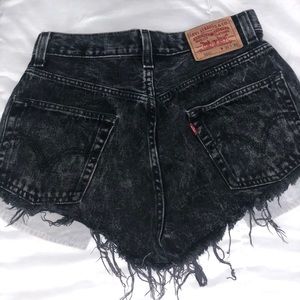 COPY - Levi Shorts